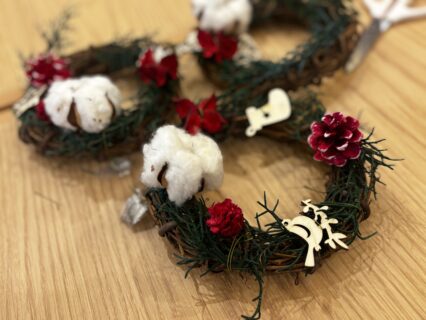 11月園芸レクリエーション クリスマスリースづくり